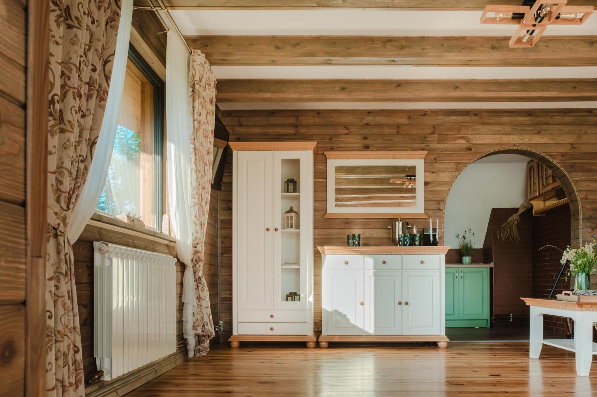 Moonlake Chalet Gainesti المظهر الخارجي الصورة